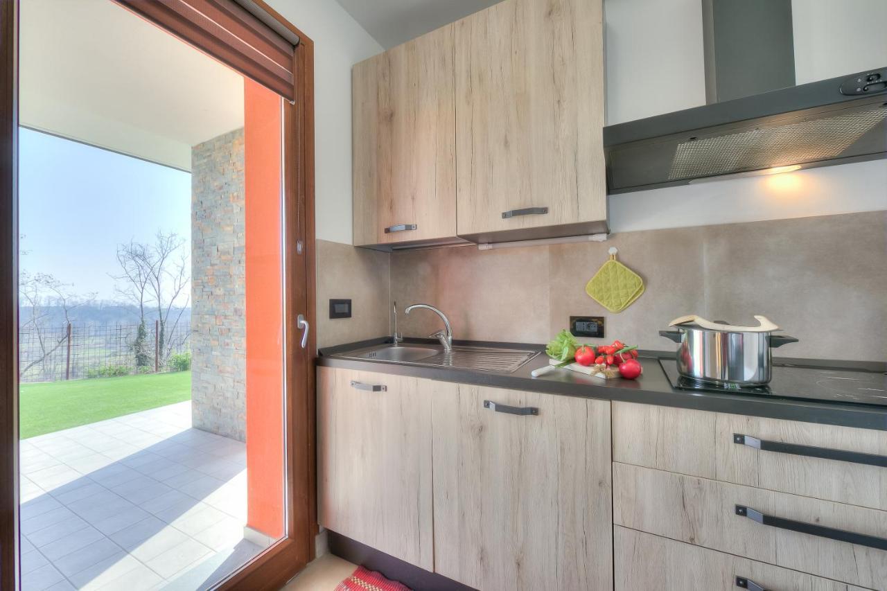 Villa Teresa Apt Lake Garda View - Happy Rentals โซยาโน เดล ลาโก ภายนอก รูปภาพ